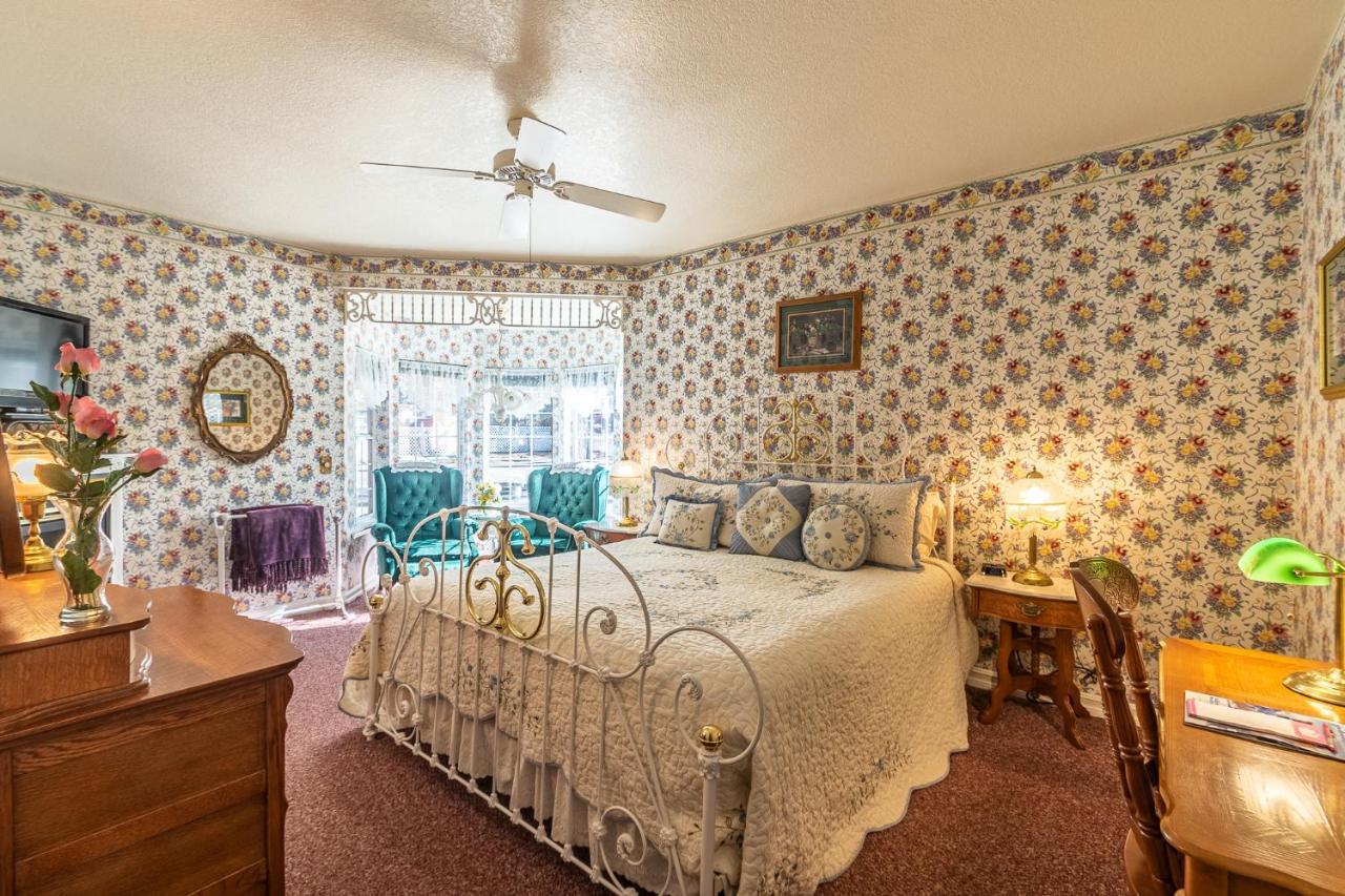 Deluxe Suite,1011195754:JPEG